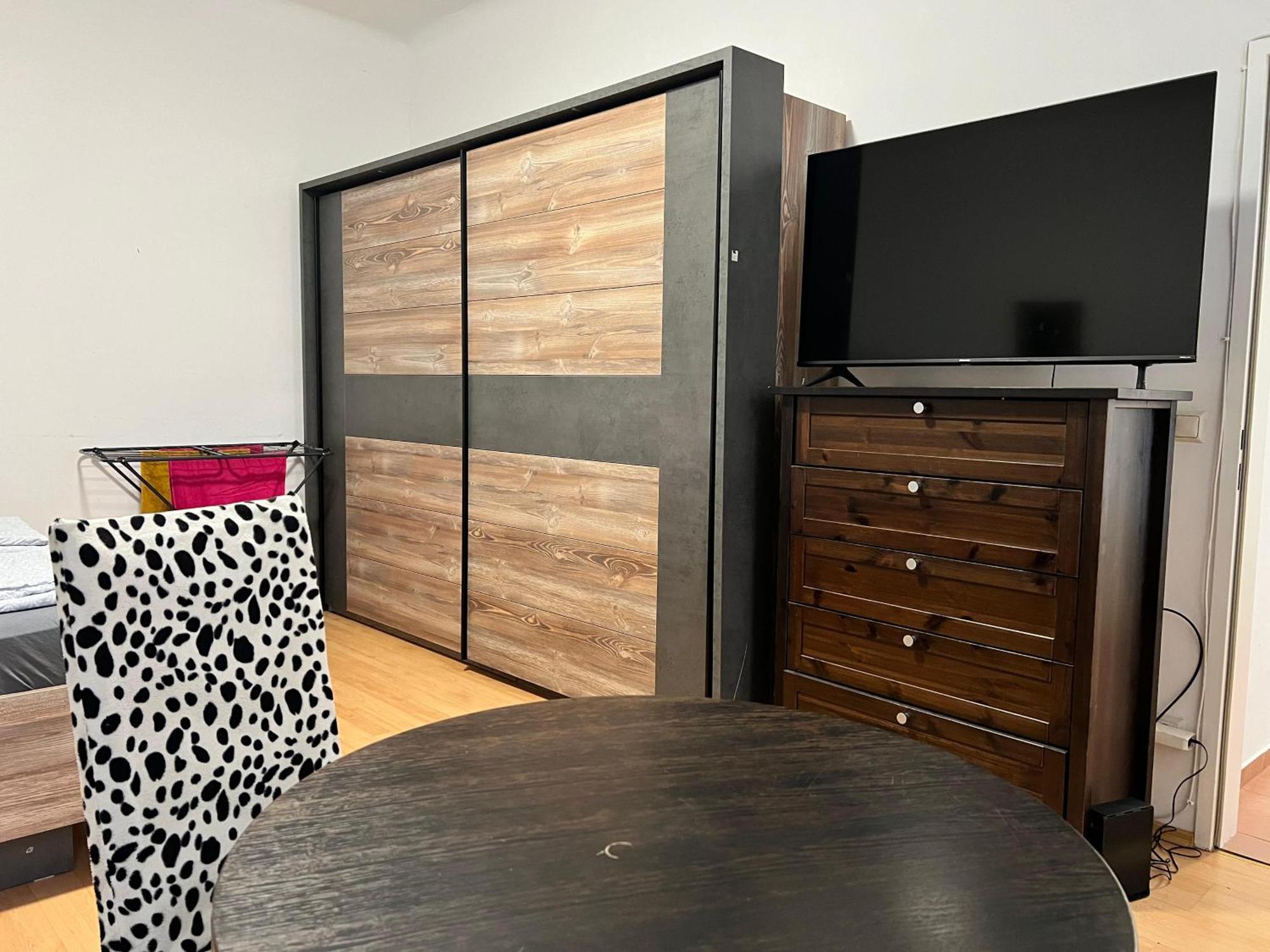 Charming 1Br Apartment Perfect For Long Stays เวียนนา ภายนอก รูปภาพ
